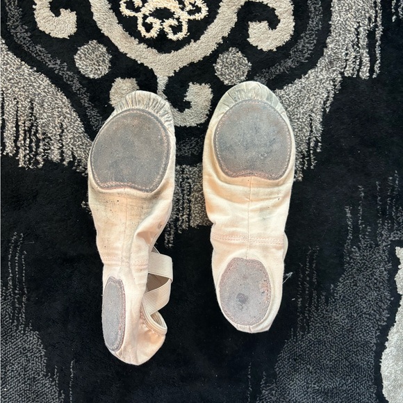 So Danca Shoes - ballet flats